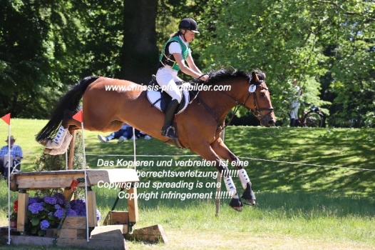 Preview martina toedt mit crystallon IMG_0040.jpg